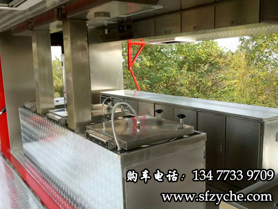 300������ʽ����܇(ch��)��4��4���(q��)��(d��ng)